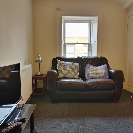 Amazing Apartments - Thistle Street Near Princes St Edinburgh Eksteriør bilde
